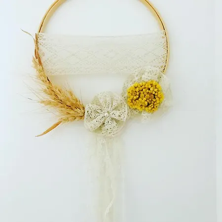 La Cassy - Sleep In *